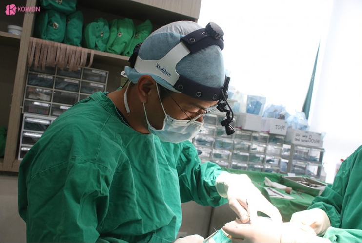Q. 매부리코교정과 복코수술 권유받아 성형했는데 코수술복원하고싶어요. 사진 9