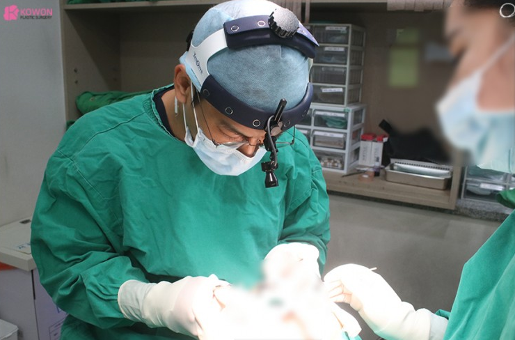 Q. 매부리코 성형 코골절수술 후 고민 남자코재수술 가능성 사진 5