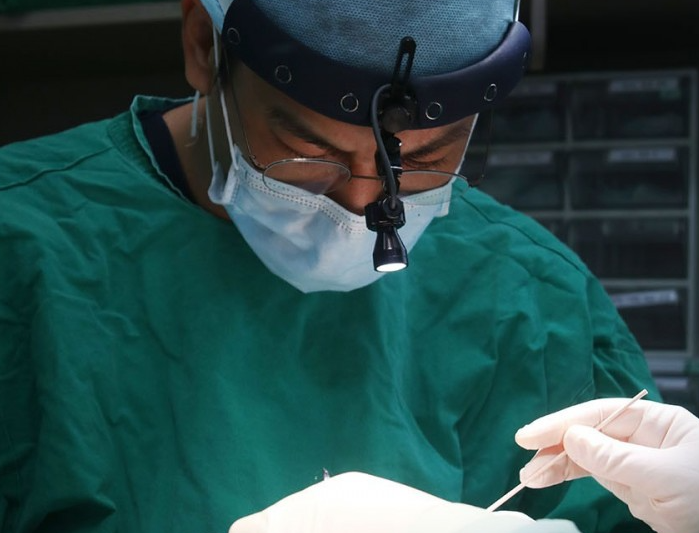 Q. 복코수술전후 변화와 함께 확인하는 무보형물코수술 가능 여부 사진 4