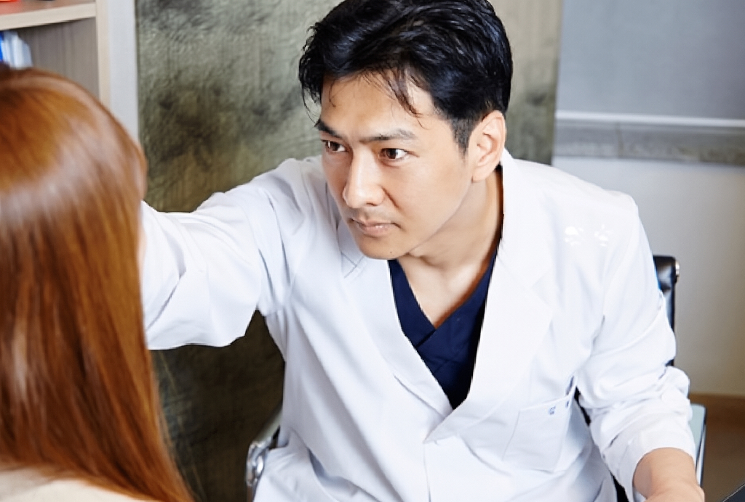 鼻尖與唇線的完美比例,從前後對比案例看鼻唇角矯正 | Kowon鼻整形外科 사진 4