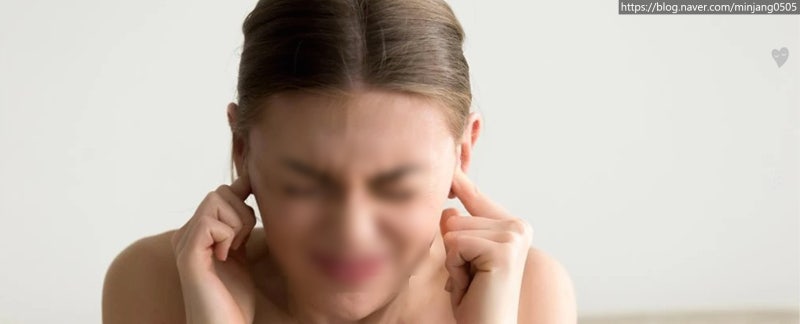 오른쪽 귀 간지러움 있을 때 긁으면 딱지 사진 9