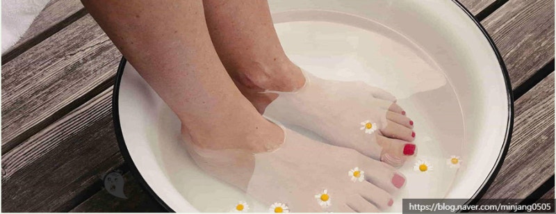 발뒤꿈치갈라짐 원인 및 관리 방법 사진 14