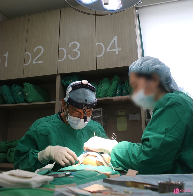 반포성형외과 자가늑 이용한 코재건 사례 사진 3
