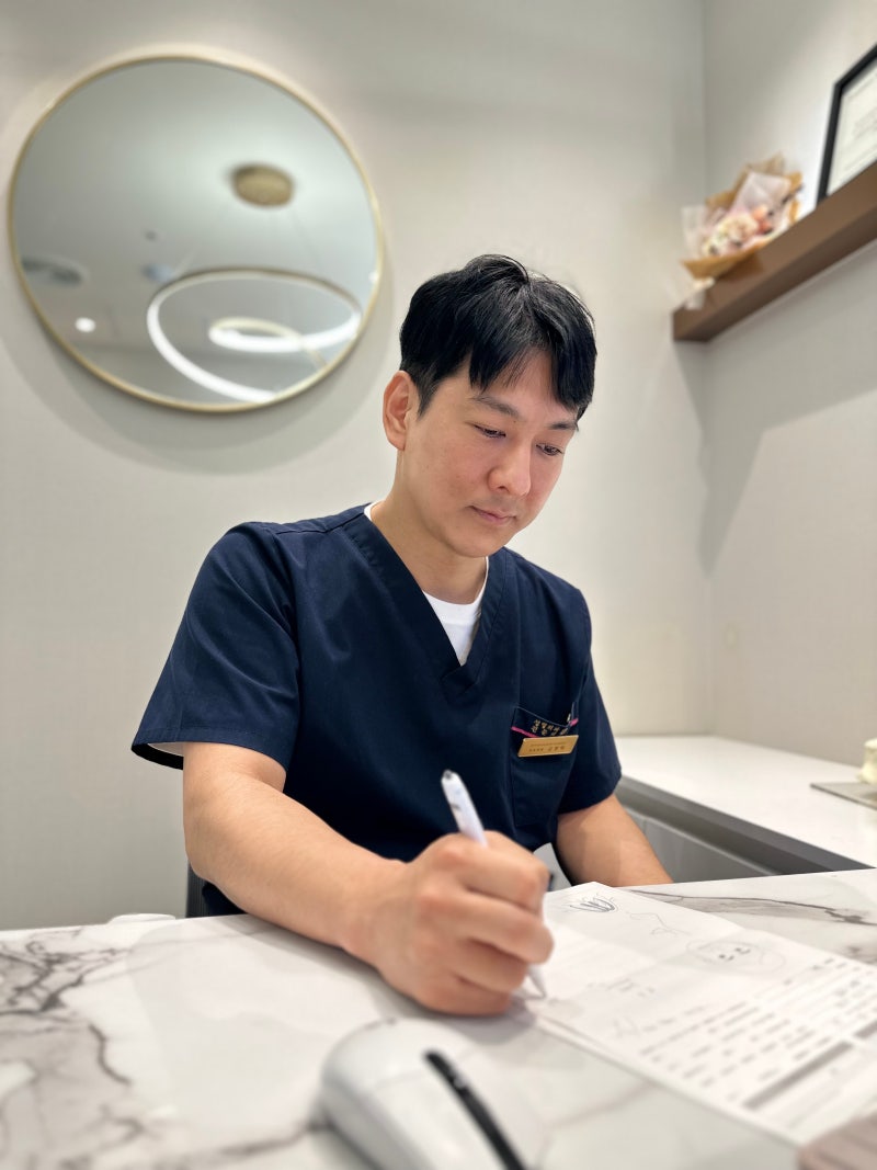 일본어 상담가능 성형외과 영어 상담가능 성형외과 日本語相談可能な整形外科 English consultable plastic surgery (코원성형외과) 사진 5