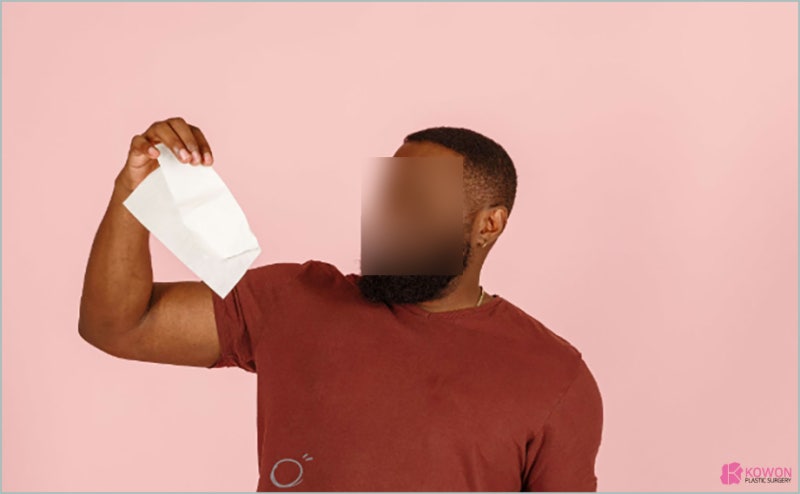 코딱지냄새 코딱지 피 생기는이유 세균 점막 뇌수막염
